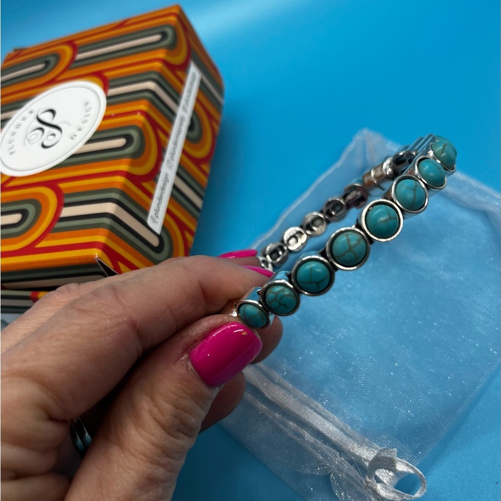 Plunder Design Eden magnetic bangle bracelet-NIB Marbled Turquoise - Picture 3 of 6
